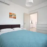 Danai & Palm Complex By Horizon Homes Ofrínion