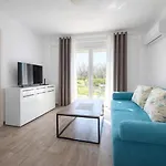 Danai & Palm Complex By Horizon Homes *