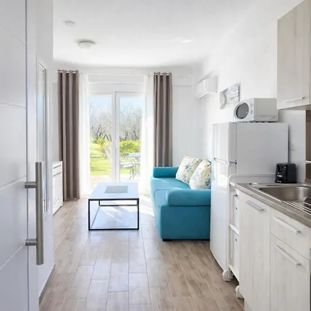 Apartment Danai & Palm Complex By Horizon Homes