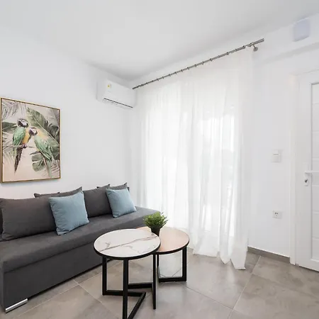 Danai & Palm Complex By Horizon Homes Ofrinion