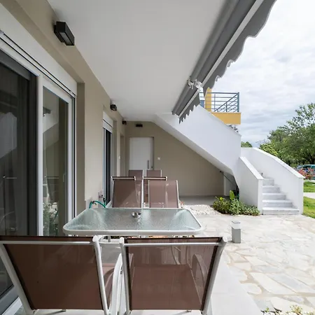 Danai & Palm Complex By Horizon Homes Apartment