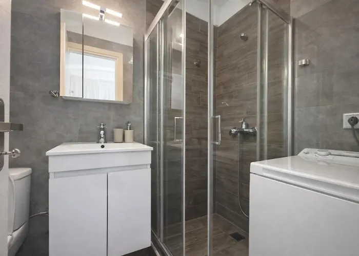 Danai & Palm Complex By Horizon Homes Apartment *
