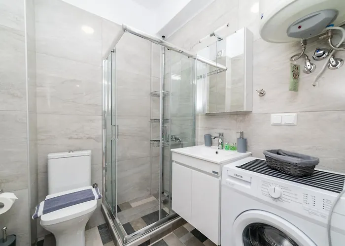 Apartment Danai & Palm Complex By Horizon Homes *