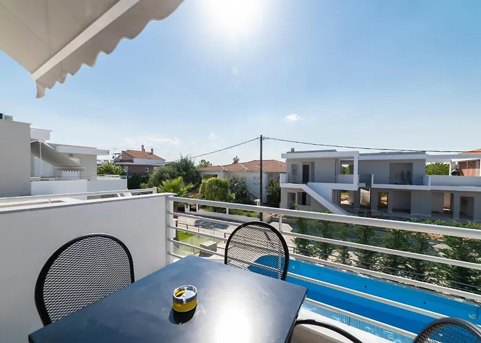 Danai & Palm Complex By Horizon Homes Apartment Ofrínion